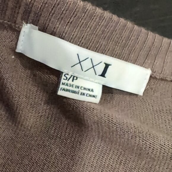 3/$20 Forever 21 Slouchy Pullover Sweater Scoop Neck Dropped Shoulder Viscose - Picture 8 of 9